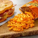 cheetos-09.webp